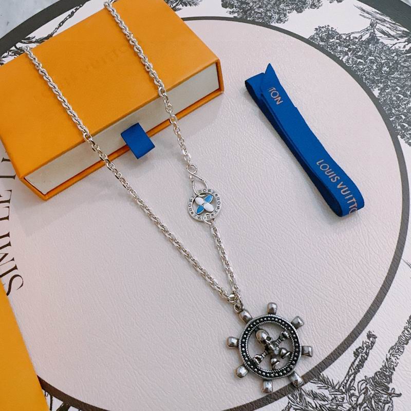 LV Necklace 11yxx17